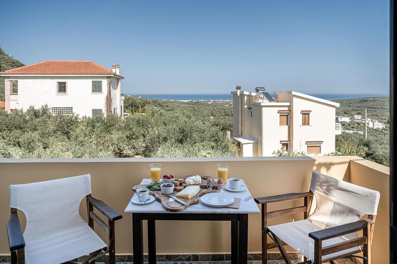 Villa Hibiscus Spilia  Экстерьер фото