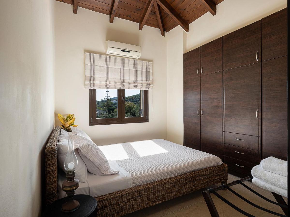 Villa Hibiscus Spilia  Экстерьер фото