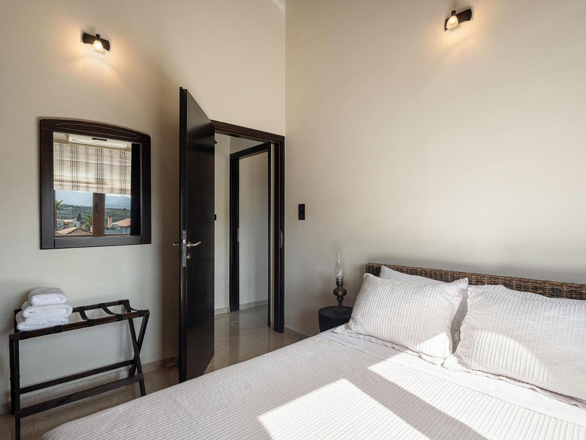 Villa Hibiscus Spilia  Экстерьер фото