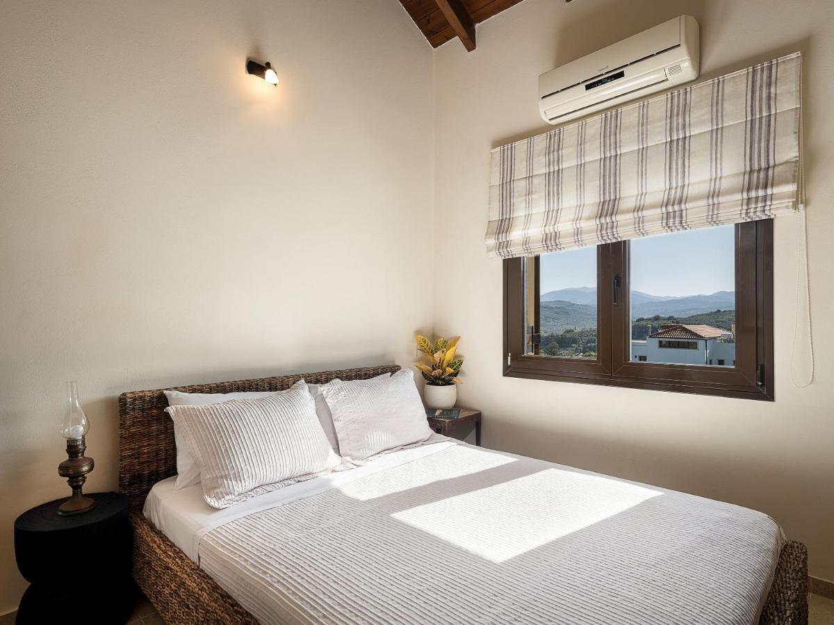 Villa Hibiscus Spilia  Экстерьер фото