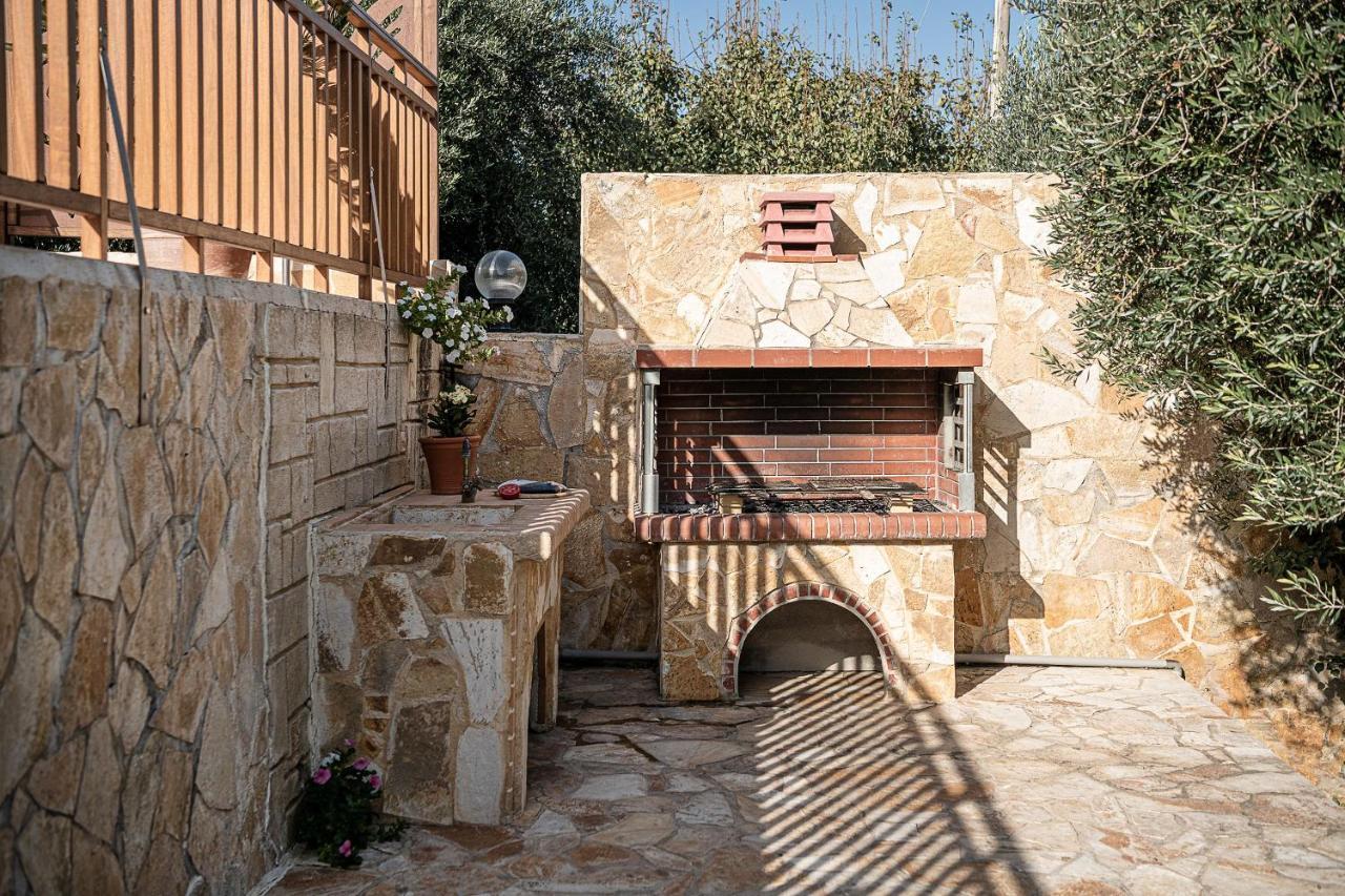 Villa Hibiscus Spilia  Экстерьер фото